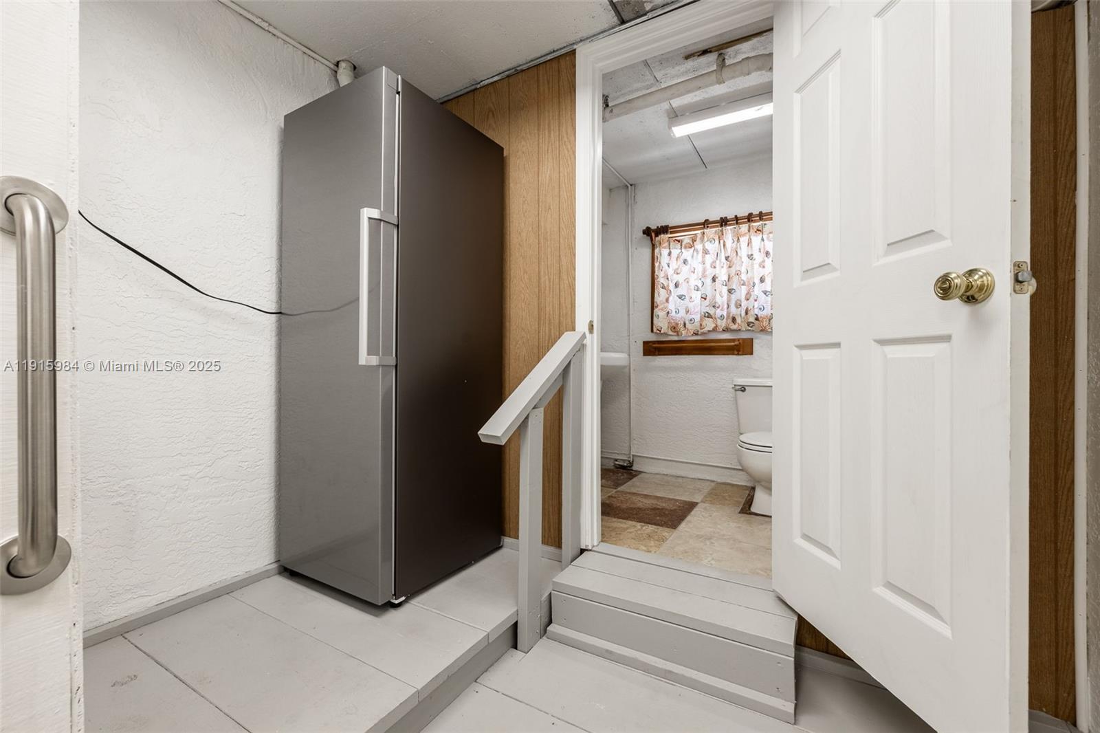 PALM ISLES - Residential