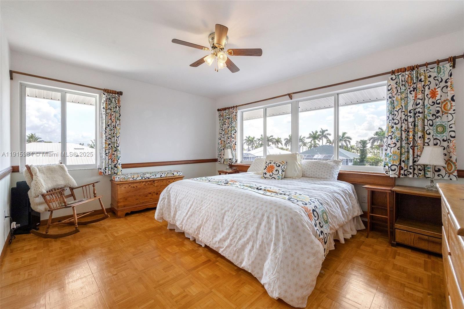 PALM ISLES - Residential