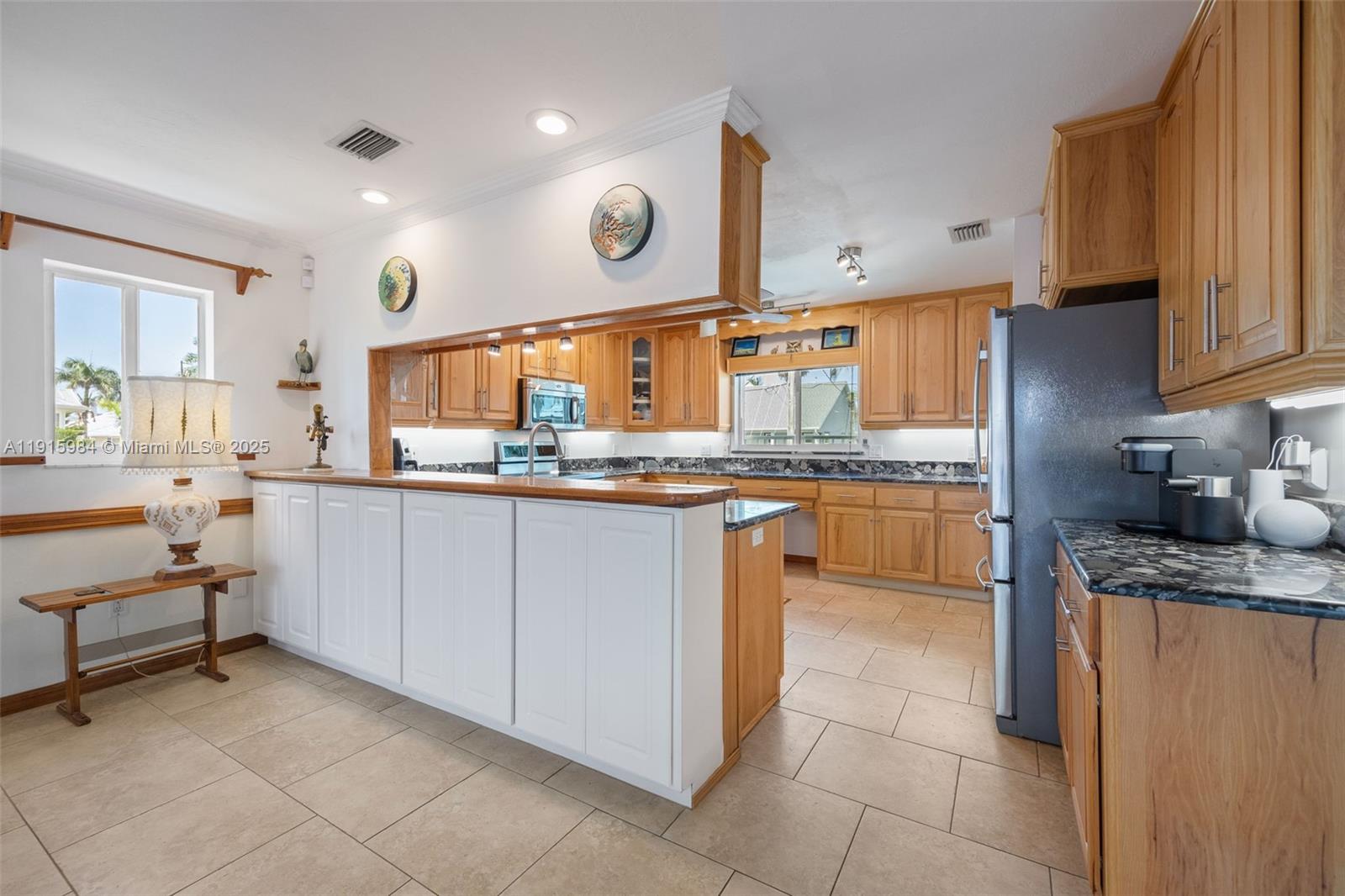 PALM ISLES - Residential