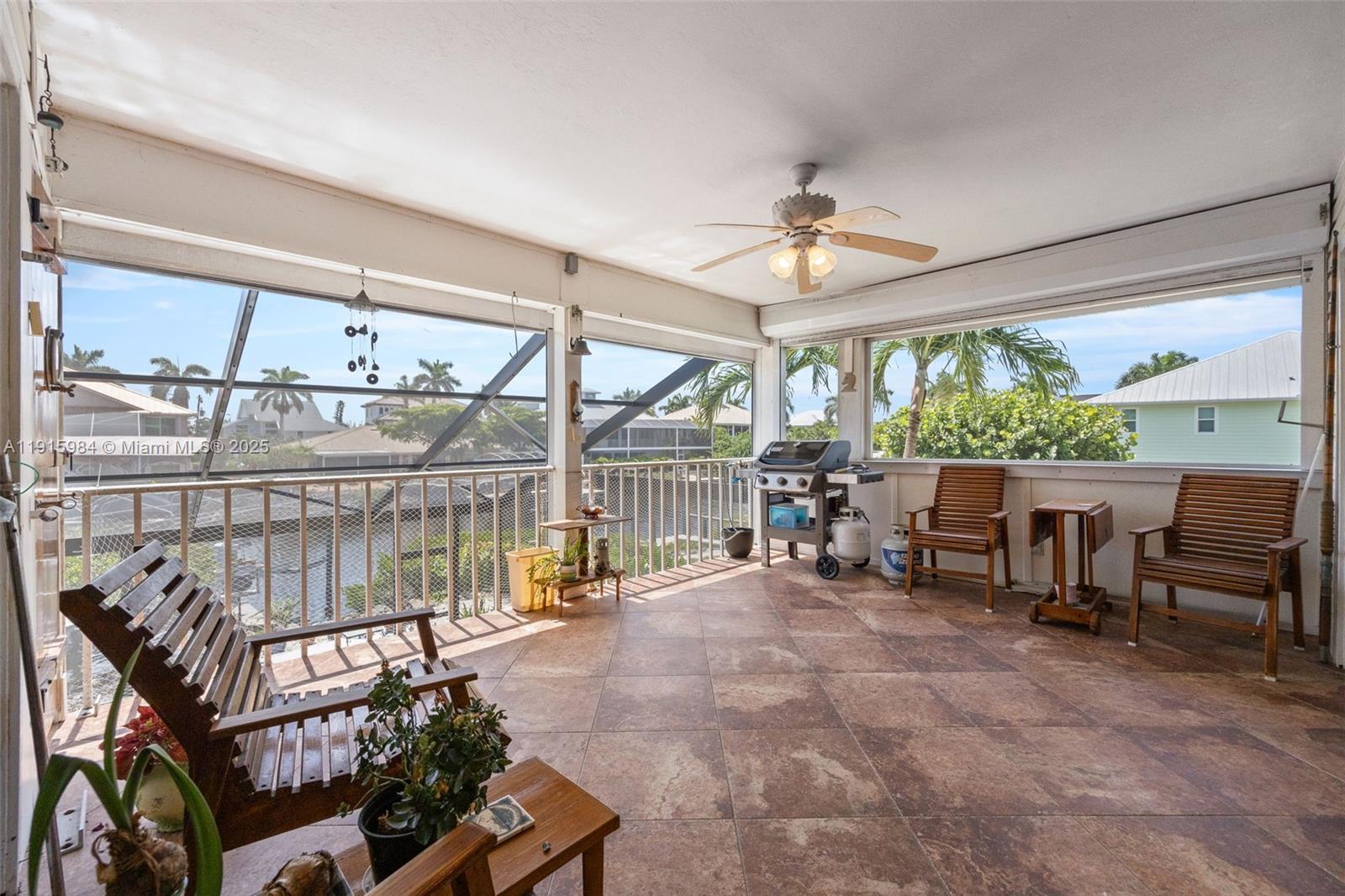 PALM ISLES - Residential