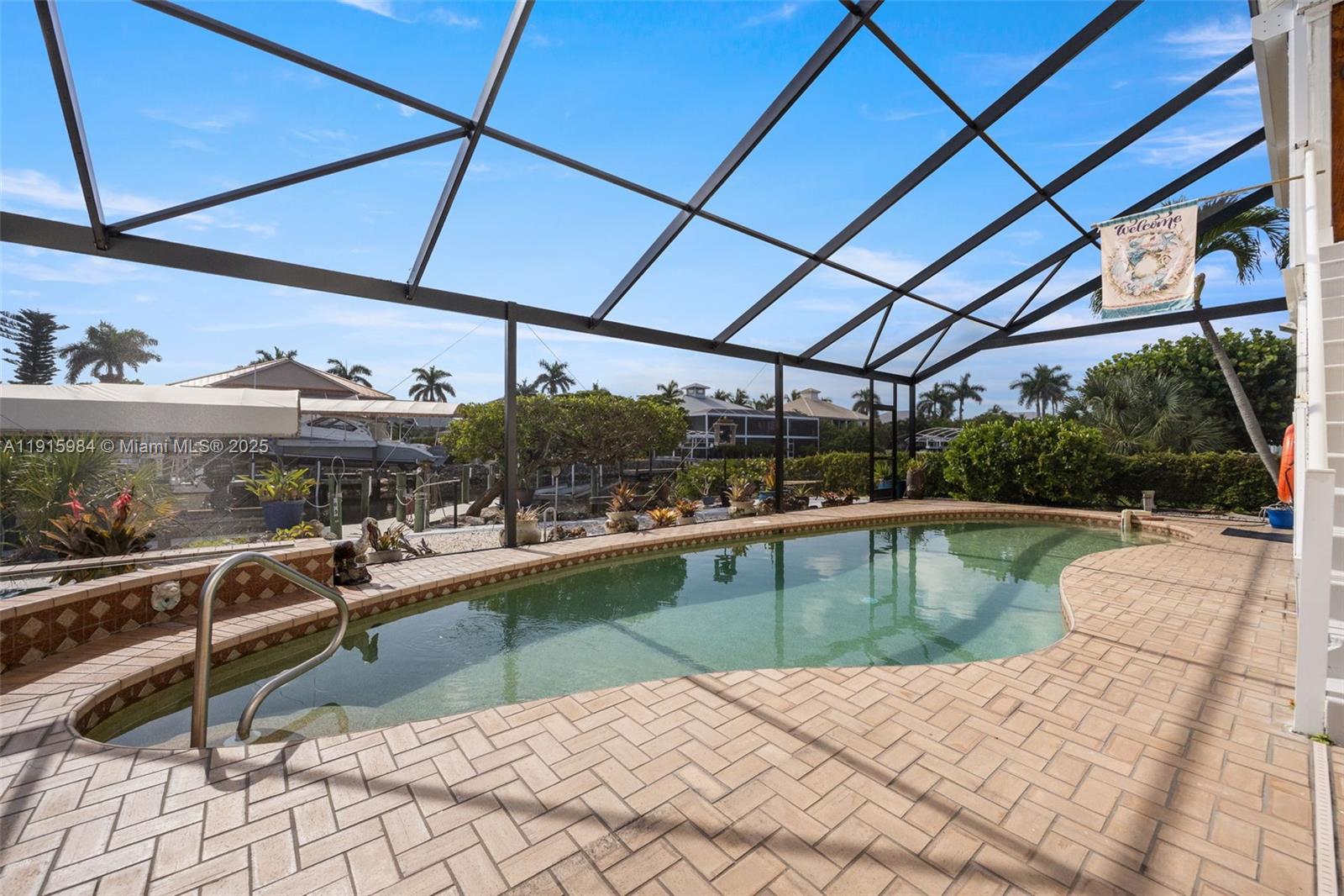 PALM ISLES - Residential