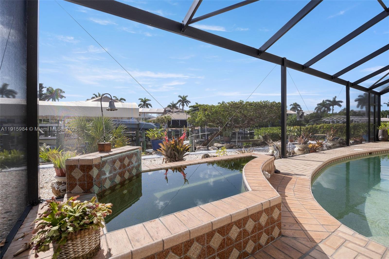 PALM ISLES - Residential