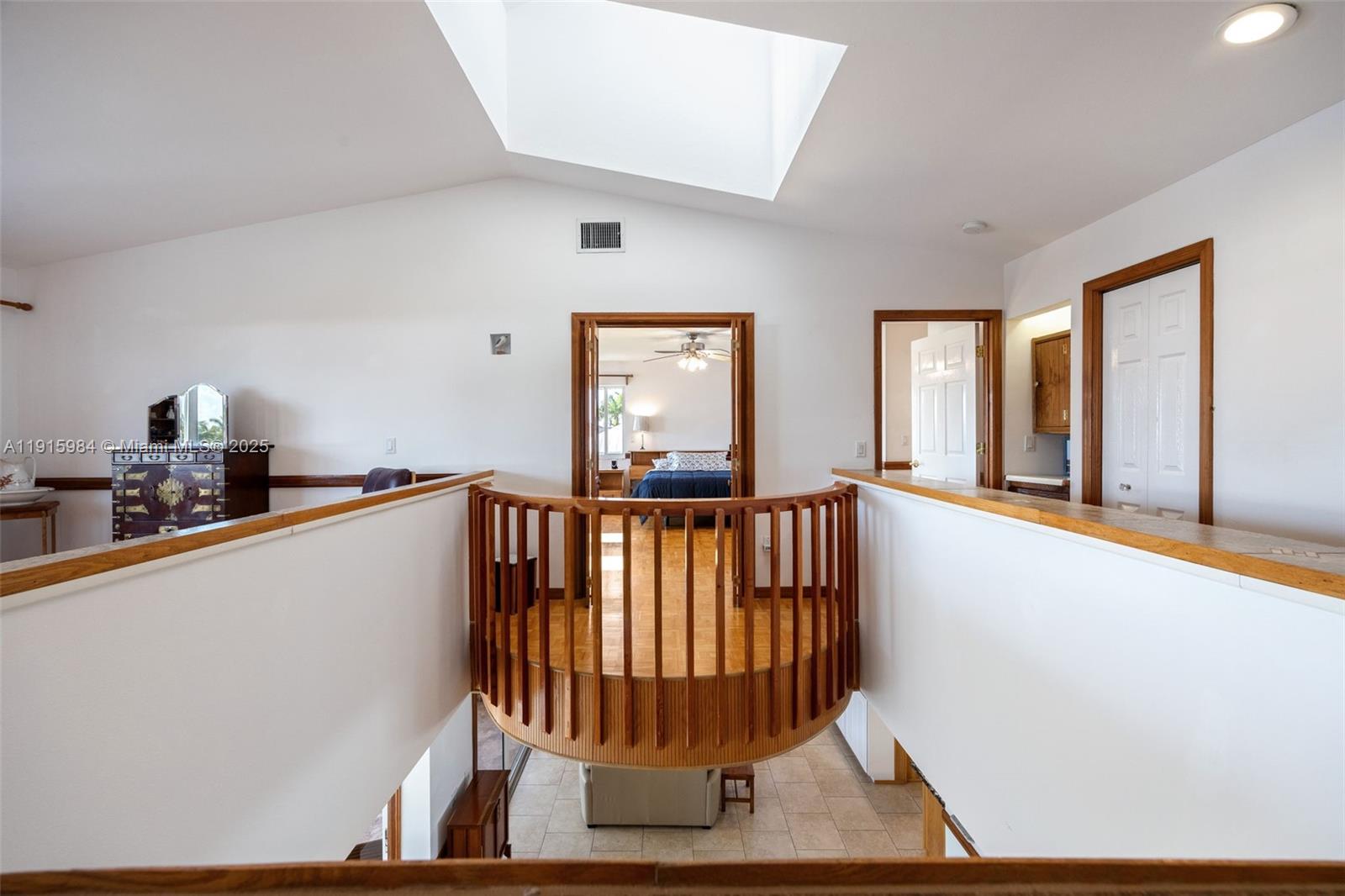 PALM ISLES - Residential