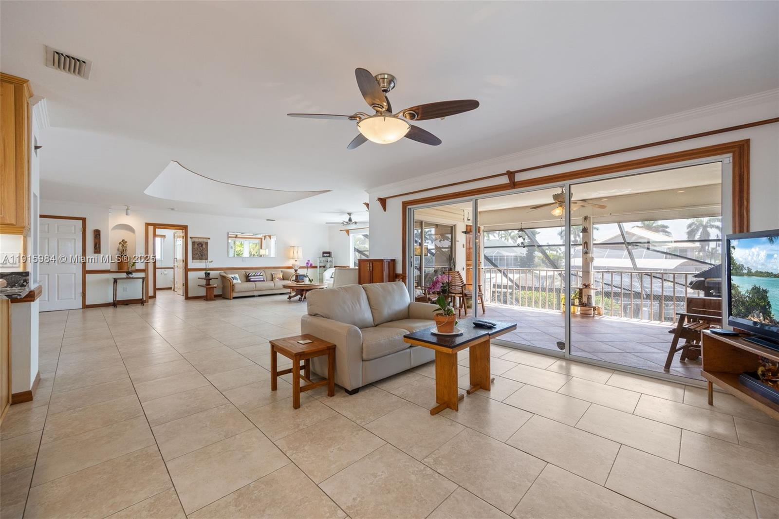 PALM ISLES - Residential