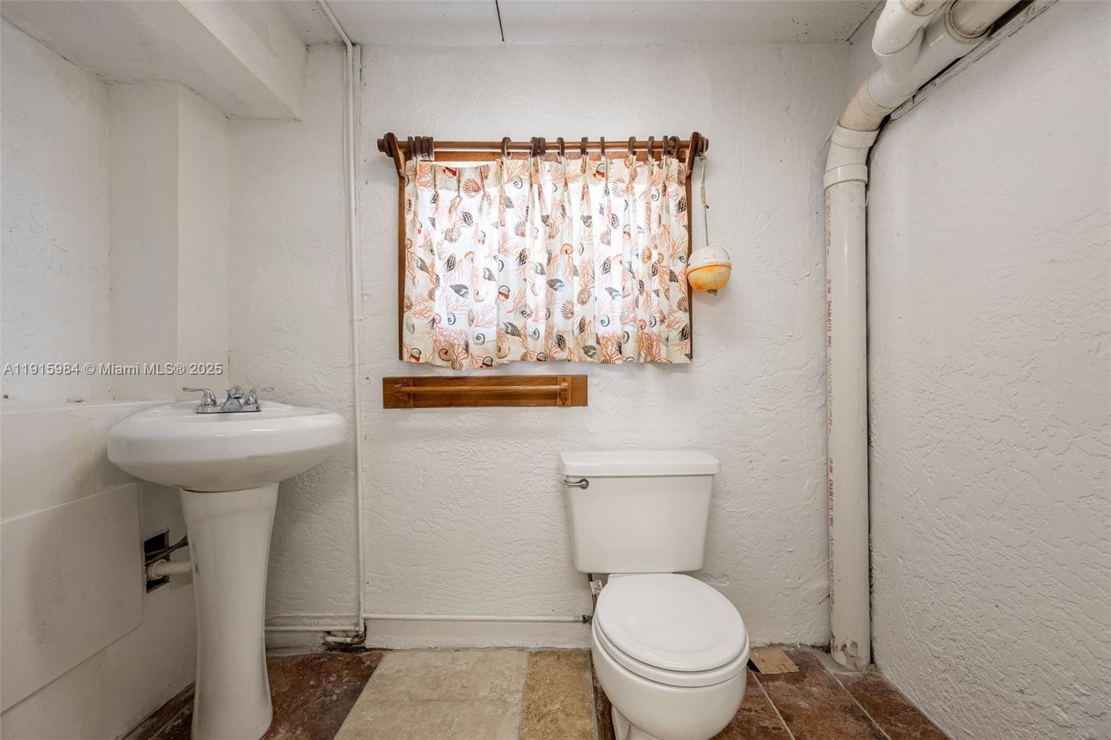 PALM ISLES - Residential