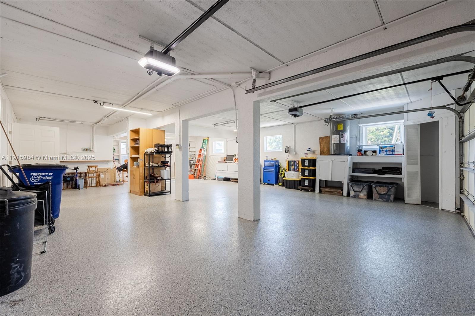 PALM ISLES - Residential