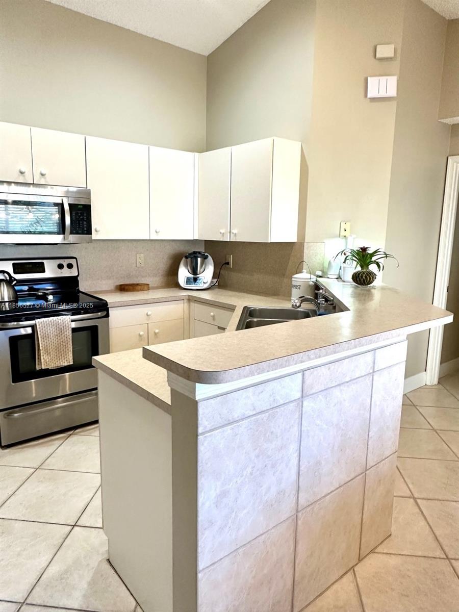 SECTORS 9 AND 10-PARCEL G - Residential