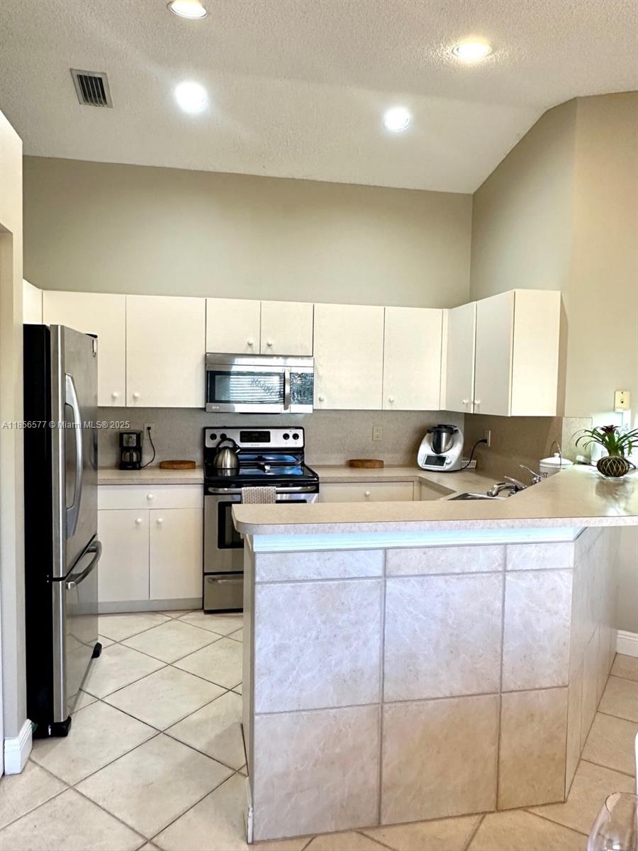 SECTORS 9 AND 10-PARCEL G - Residential