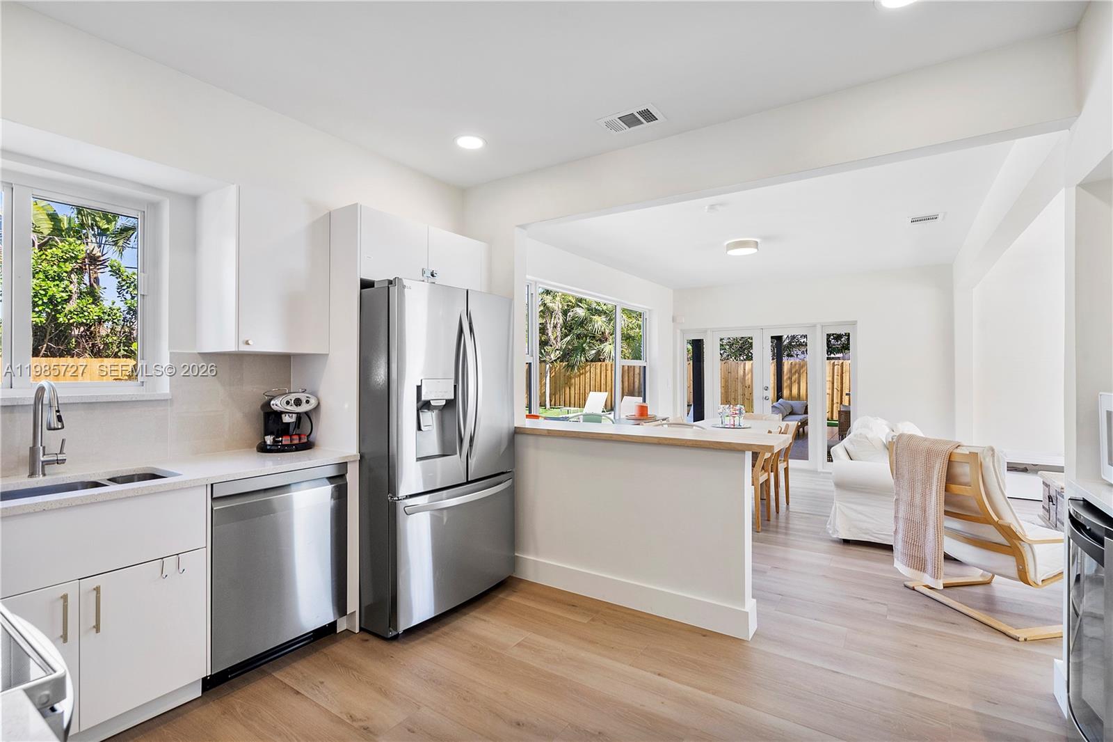 MIAMI SHORES - Residential Lease