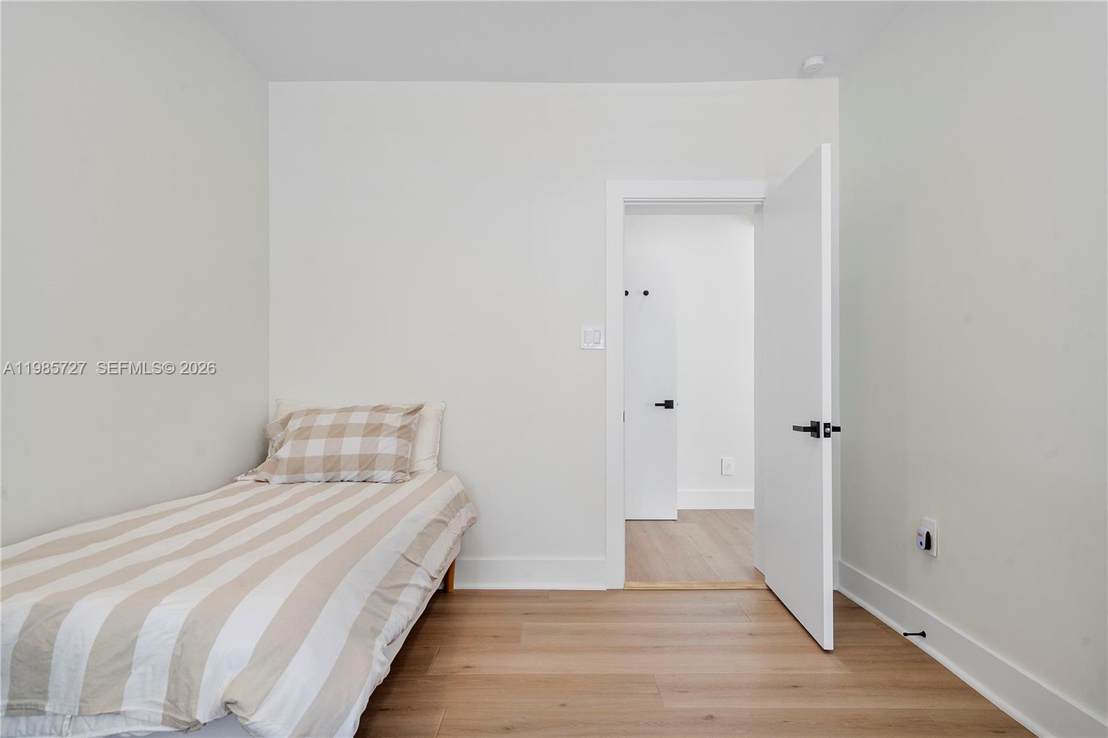 MIAMI SHORES - Residential Lease