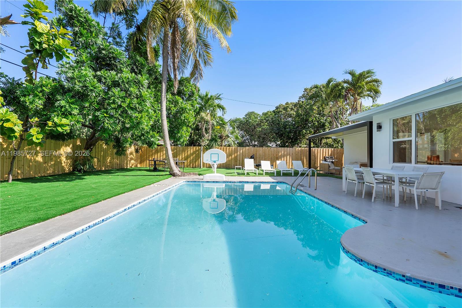 MIAMI SHORES - Residential Lease