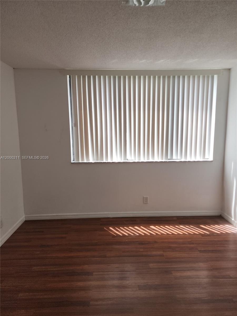 INVERRARY GARDENS CONDO I - Residential Lease