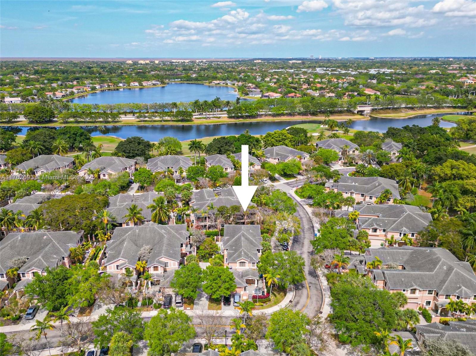 Property for Sale at 2790 Center Court Dr 2-31, Weston, Broward County, Florida - Bedrooms: 3 
Bathrooms: 3  - $699,000