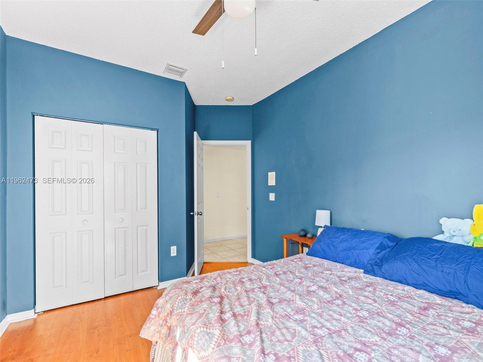 OAK CREEK SOUTH - Residential