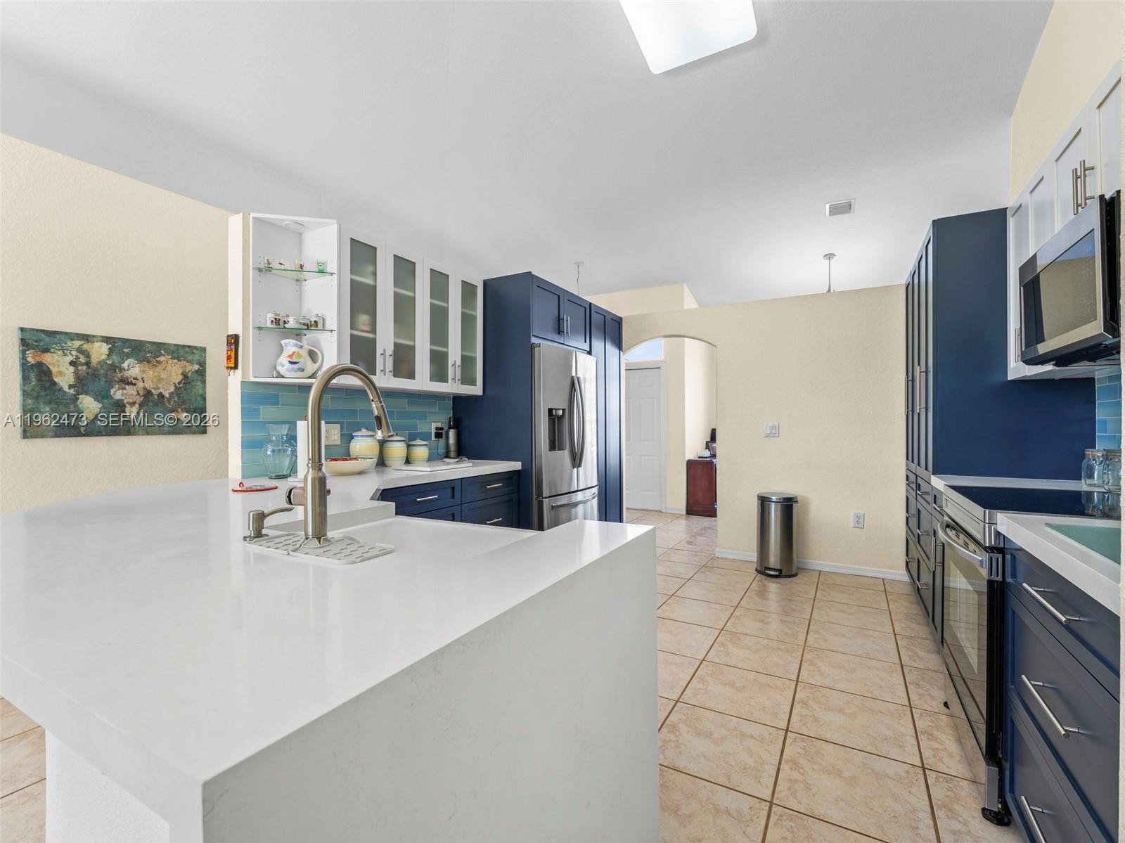 OAK CREEK SOUTH - Residential