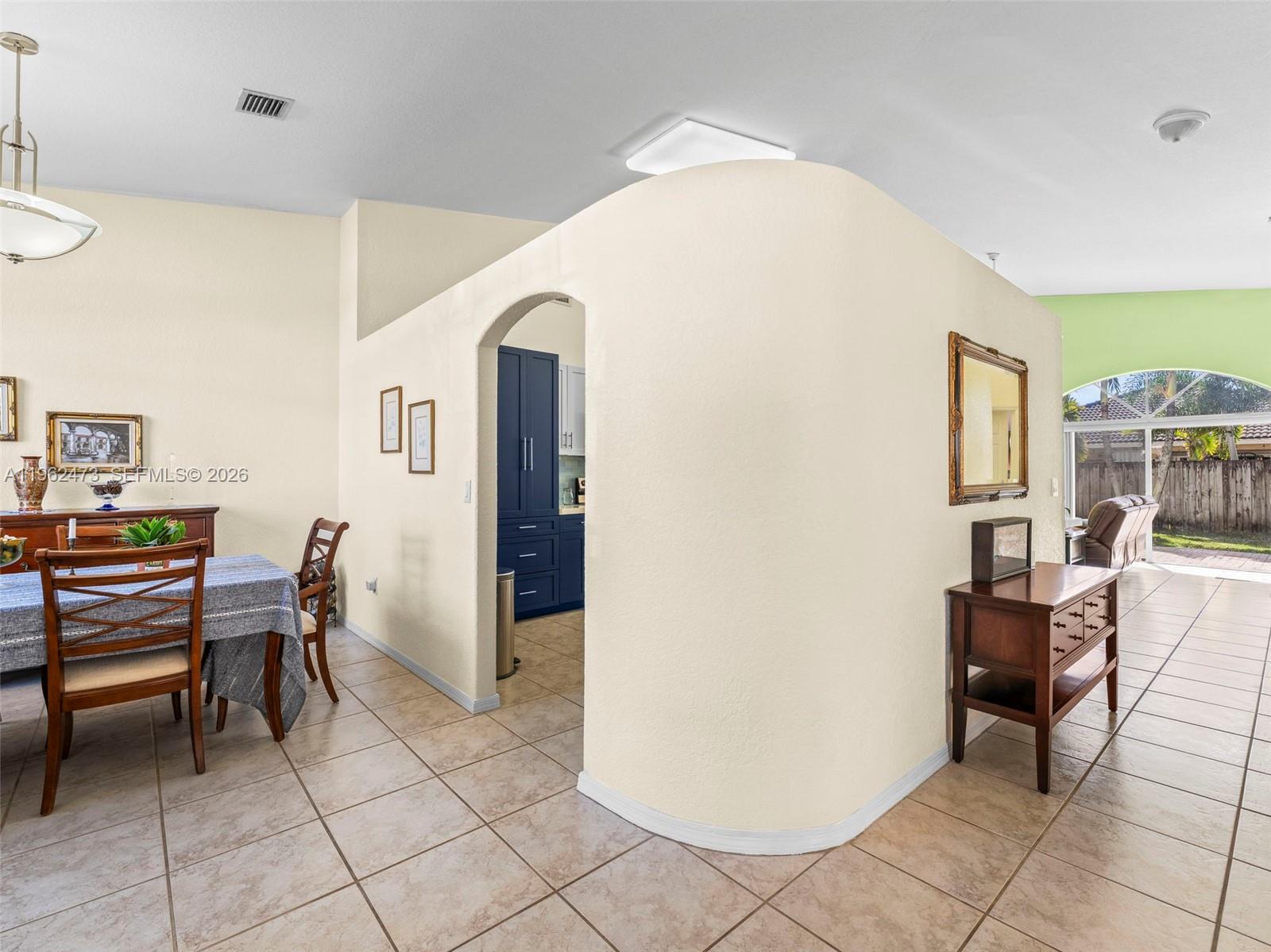 OAK CREEK SOUTH - Residential