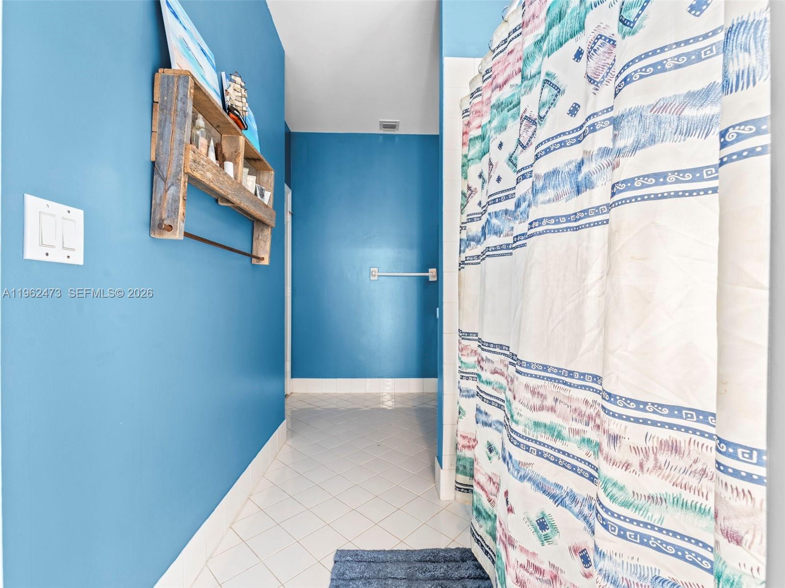 OAK CREEK SOUTH - Residential