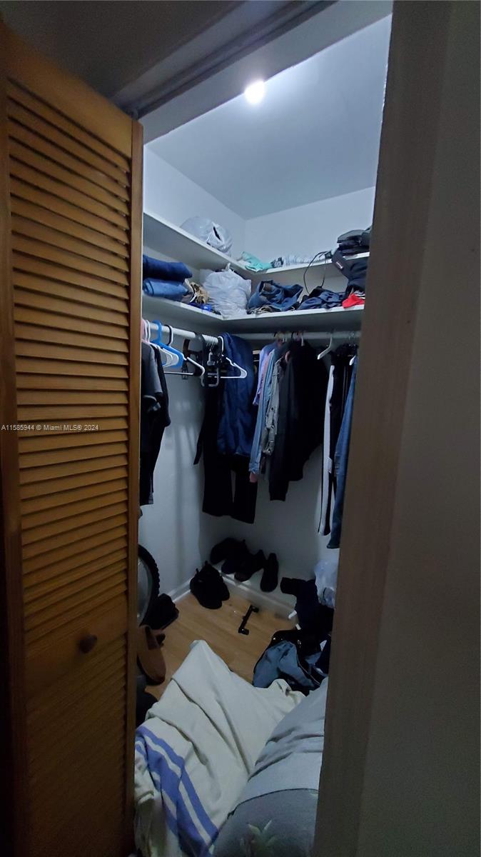 OCEAN BEACH ADDN NO 3 - Residential Income