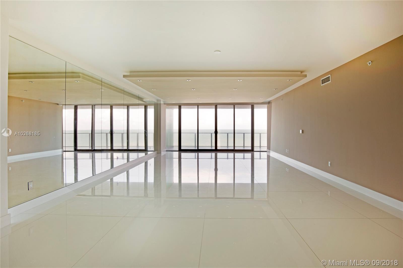 OCEANA KEY BISCAYNE - Residential