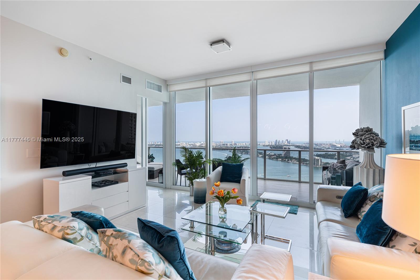2020 N Bayshore Dr 4004, Miami, Broward County, Florida - 2 Bedrooms  
2 Bathrooms - 
