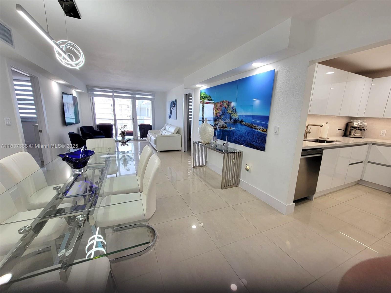 5701 Collins Ave 1512