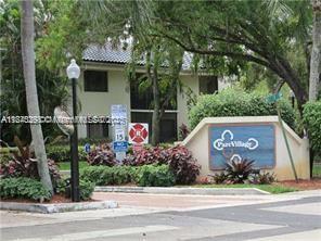 Rarely available is this one bedroom one bathroom condo (enter on bottom floor.... living area on second floor) with washing machine and dryer located in the heart of Plantation. Nestled in the small community of Parc Village, this lovely one bedroom one bathroom unit boasts high ceilings just waiting for the perfect tenant. 1 assigned parking spot and plenty of guest parking. Local to all major highways, shopping and restaurants.