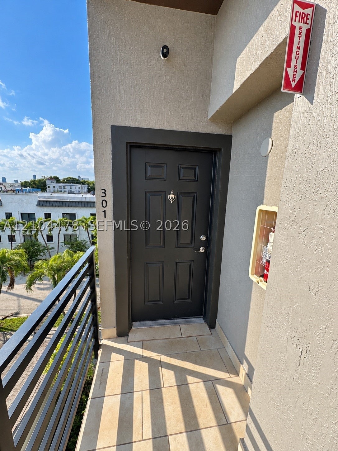 1315 NW 1st St 301