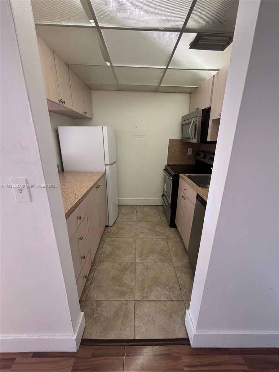 13455 NE 10th Ave 208