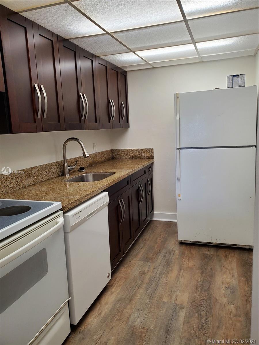 Very nice clean updated 1 bedroom unit ready for occupancy. Limited to 2 people.