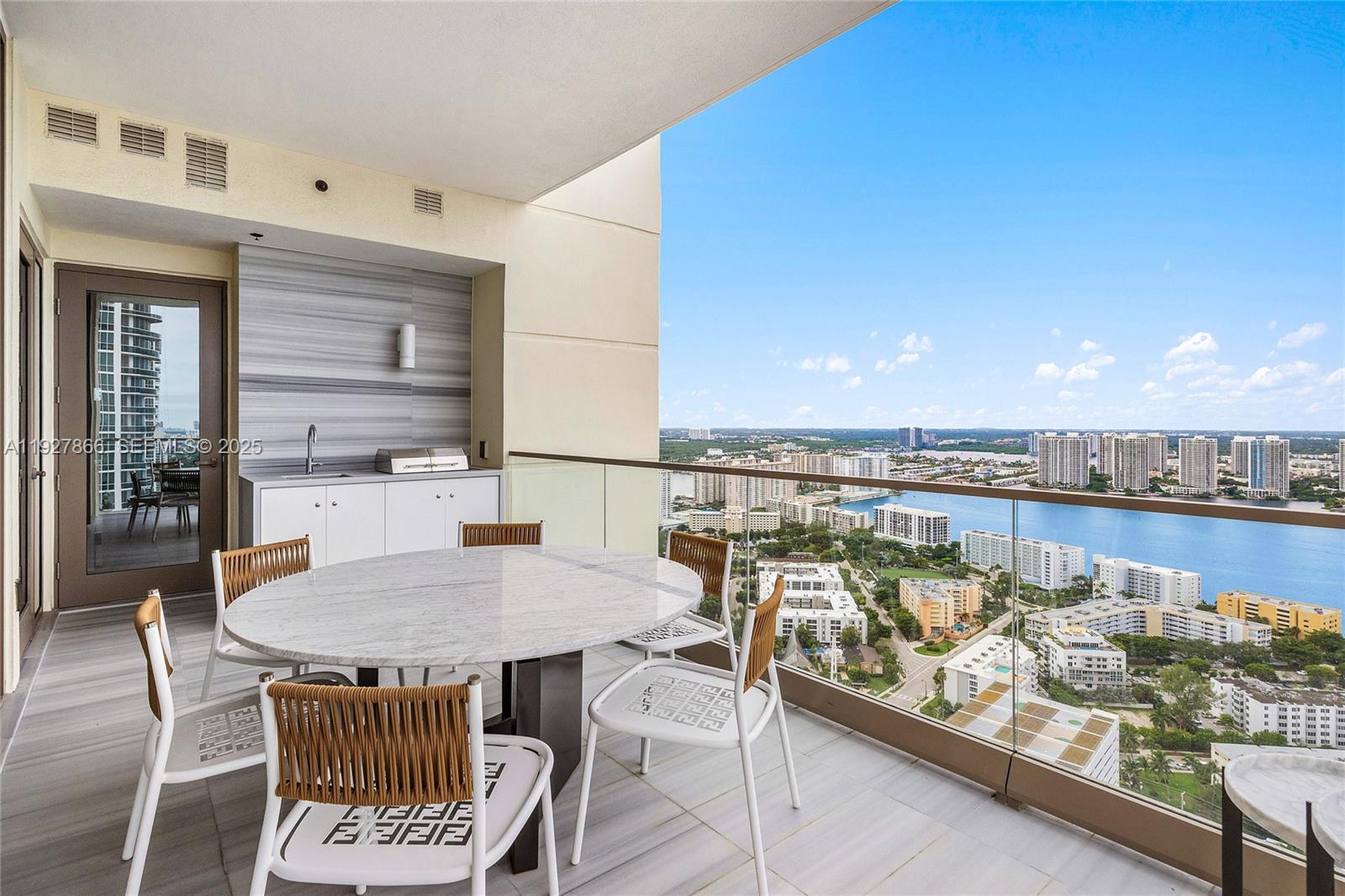 THE ESTATES OF AQUALINA - Residential