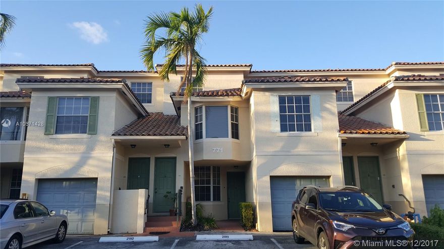 Reduced for a quick Sale! Great opportunity to get this amazing 3 bedroom+3 full bathrooms townhouse in the Mediterranean styled community: Villas de Tuscany,  3 levels.  Excellent location close to I-595, Sawgrass EXPY, I-75. Best deal in town!Quick approval. Located in Weston vicinity. Great schools.