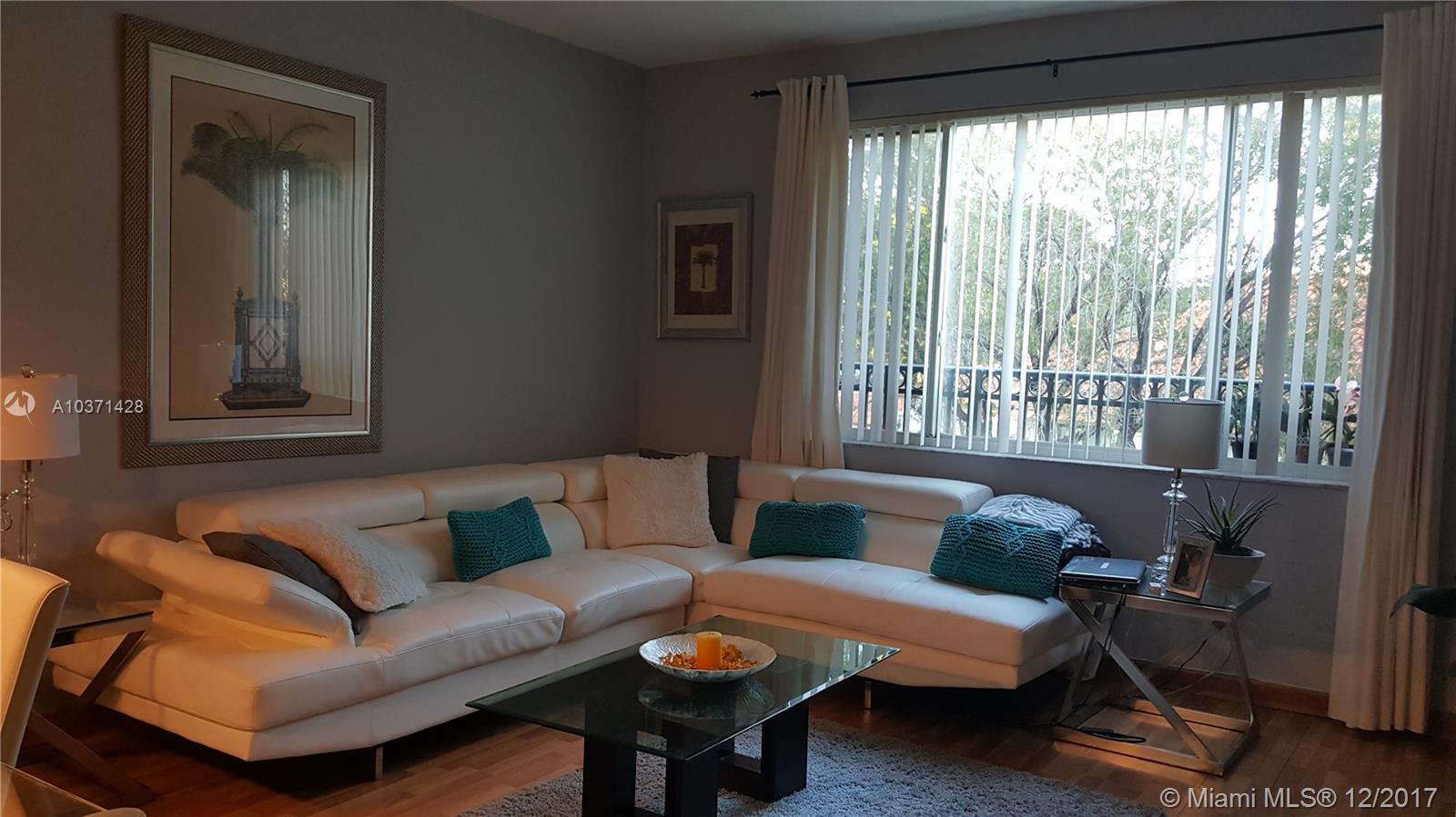 VILLAS DE TUSCANY CONDO - Residential