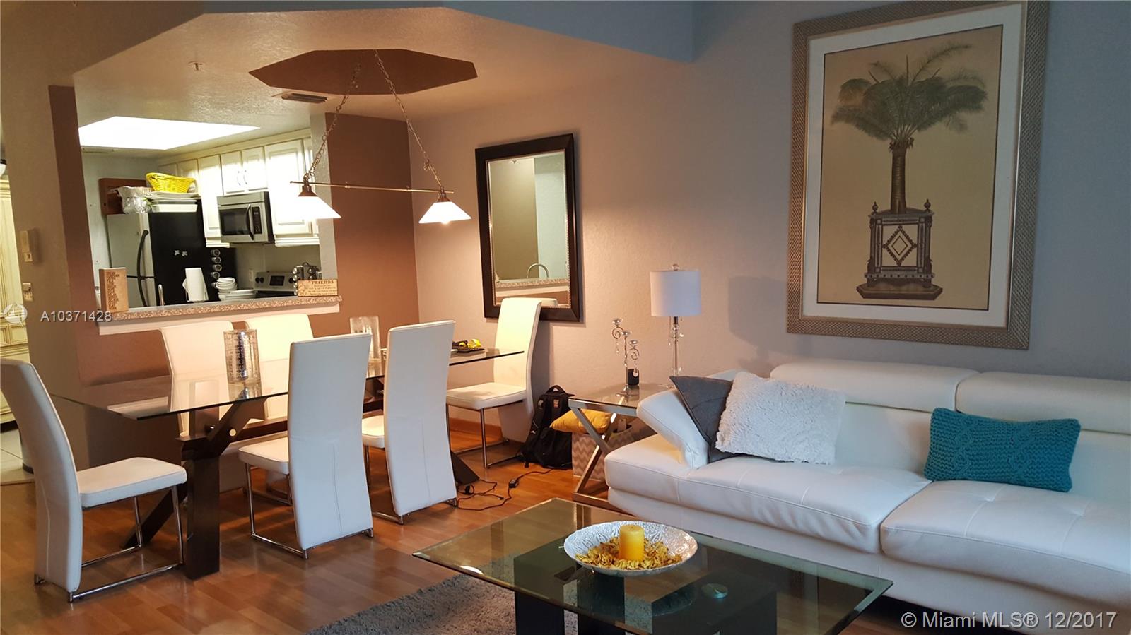 VILLAS DE TUSCANY CONDO - Residential