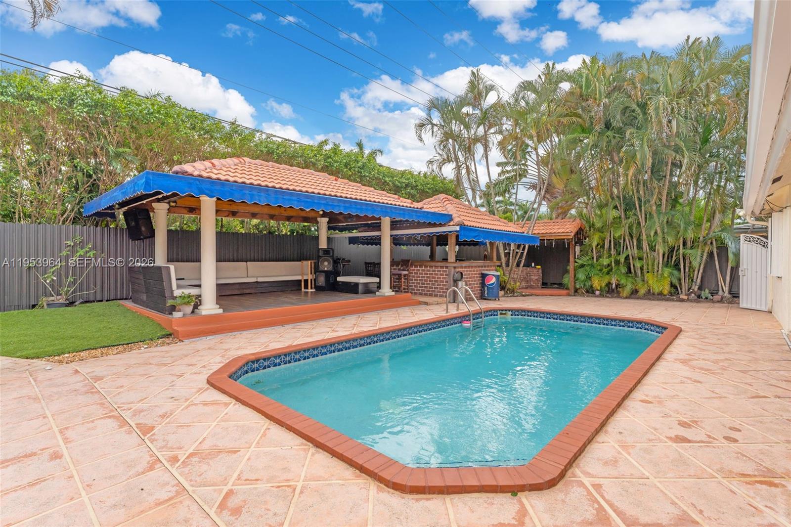 RIVER BEND SEC 3 - Residential