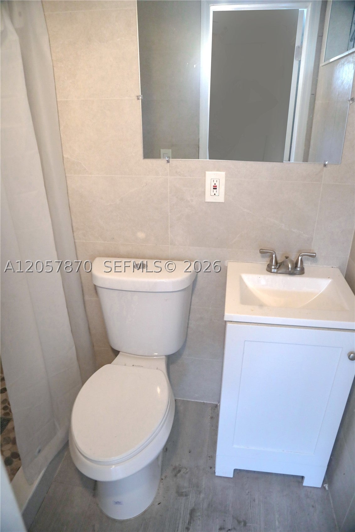 270-272 NW 35th St