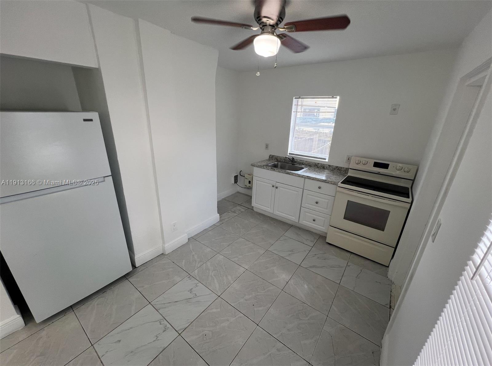 IDLEWILD PARK - Residential Lease