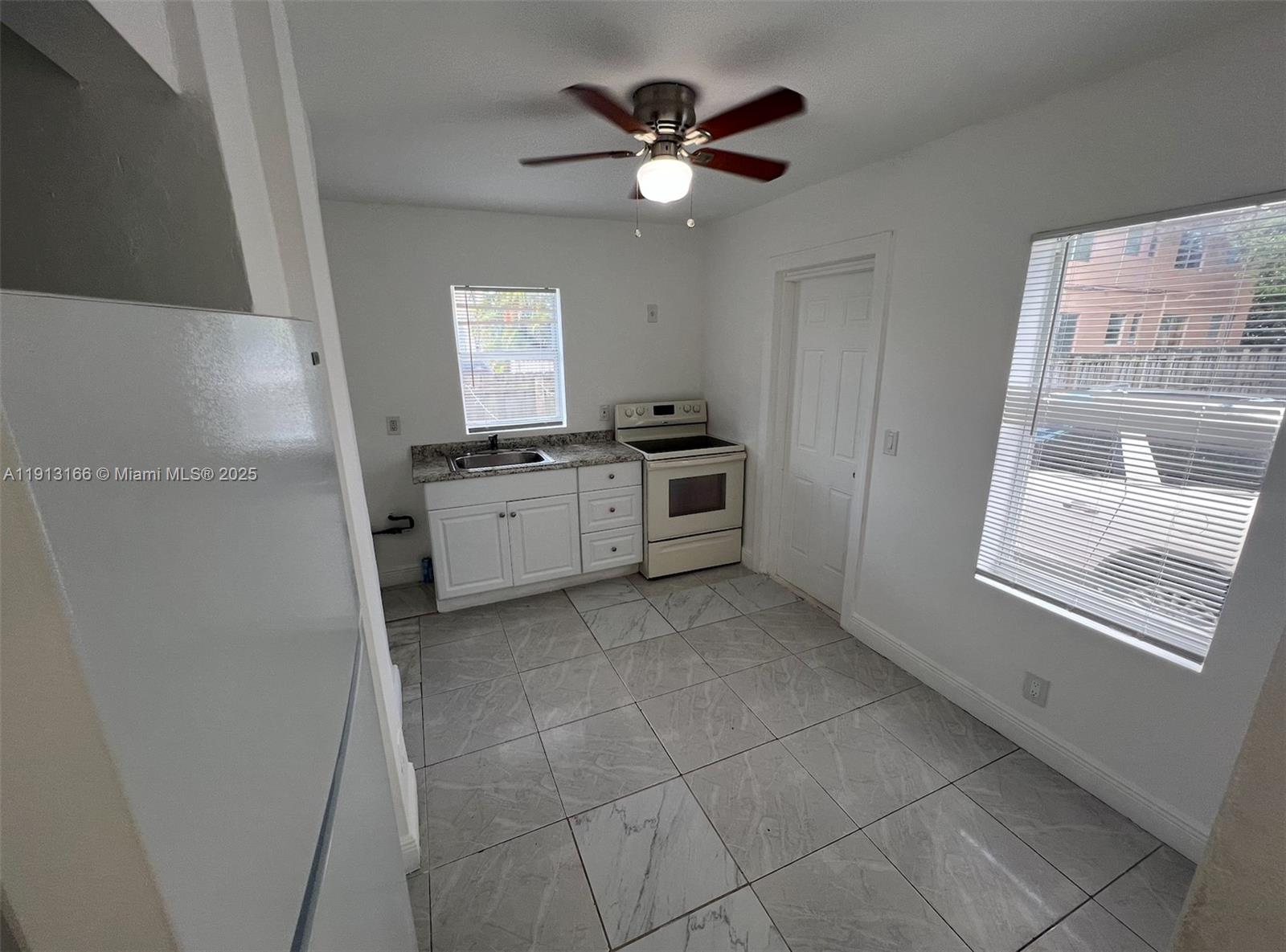 IDLEWILD PARK - Residential Lease