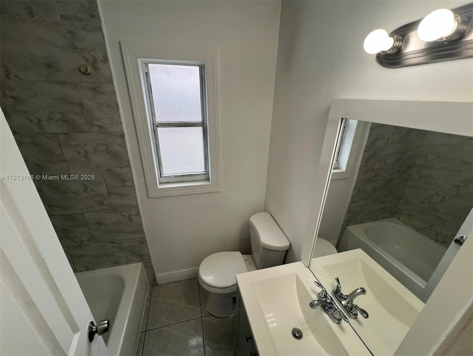 IDLEWILD PARK - Residential Lease