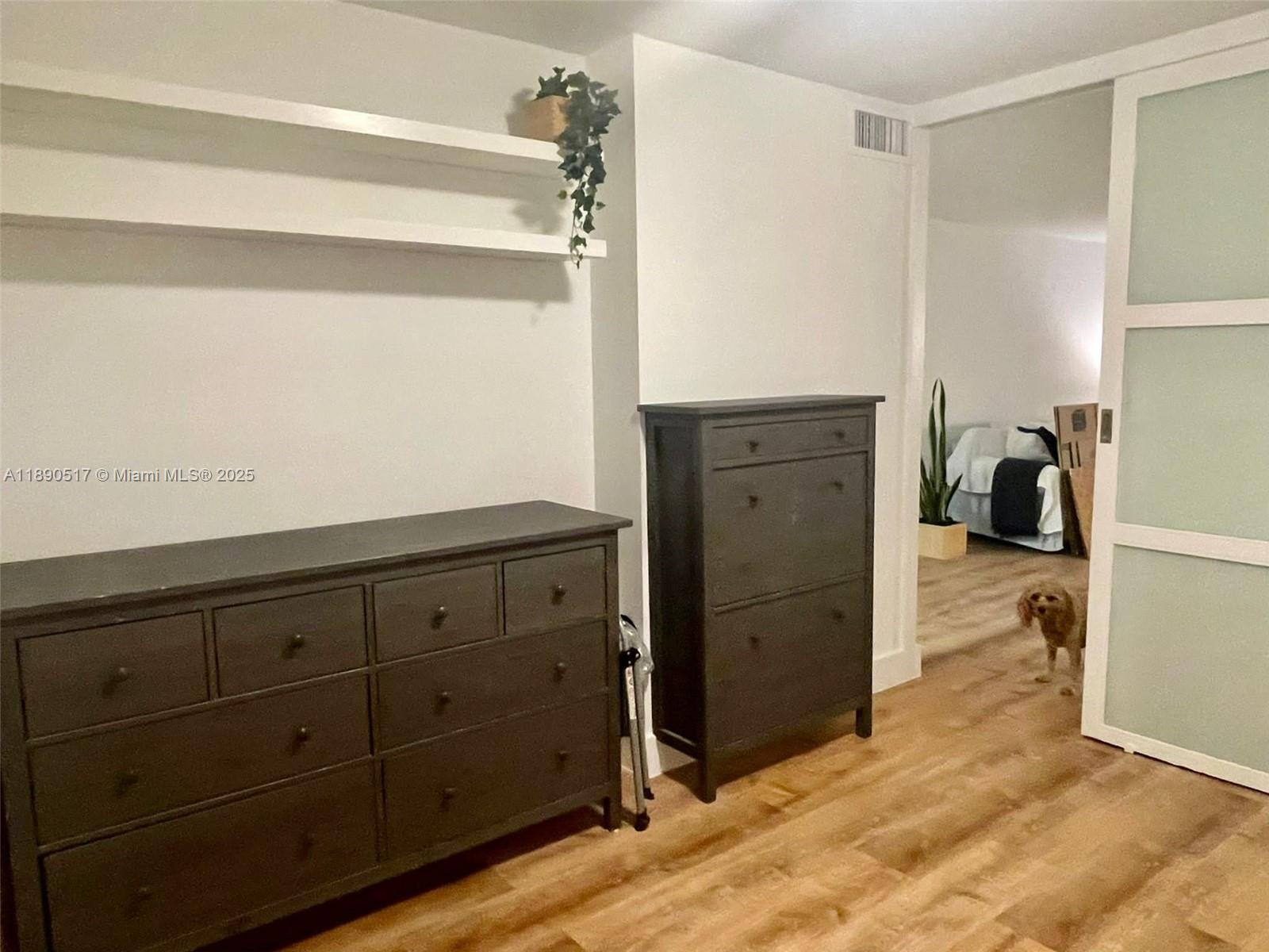 ISLAND BREAKERS CONDO - Residential Lease