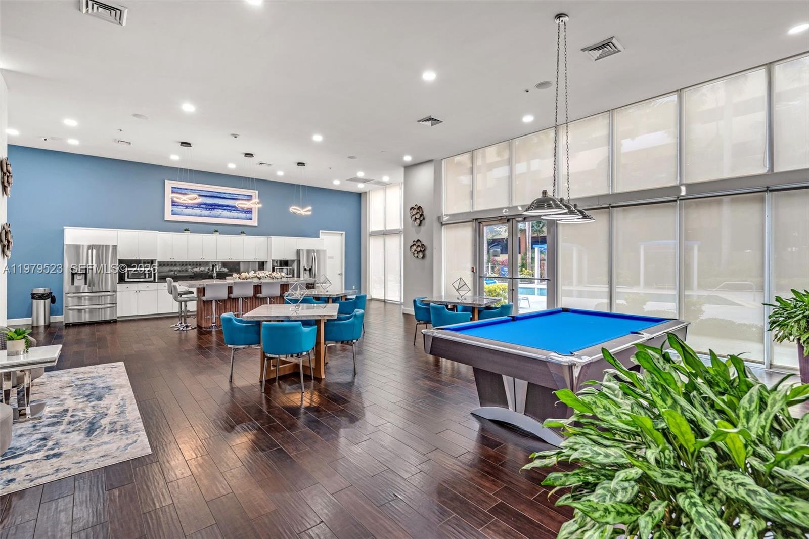 VENTURE AT AVENTURA EAST - Residential