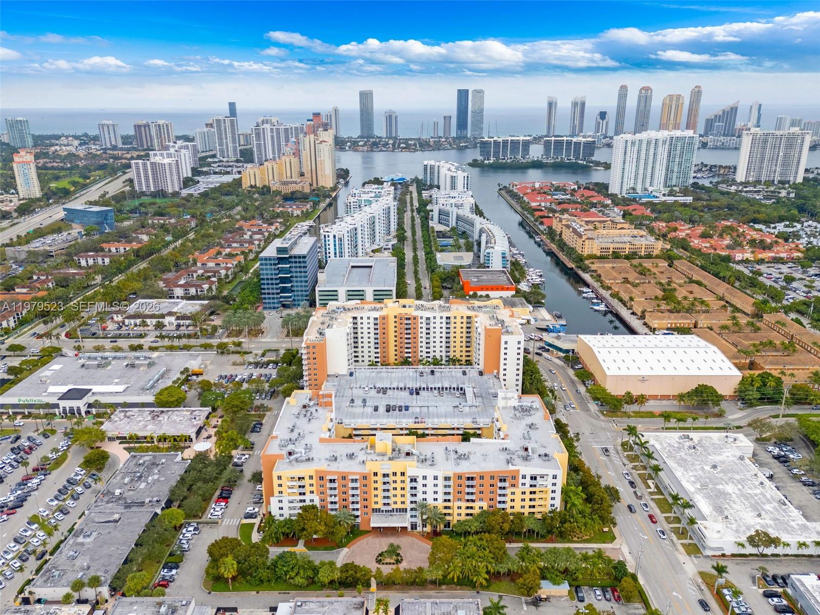 VENTURE AT AVENTURA EAST - Residential