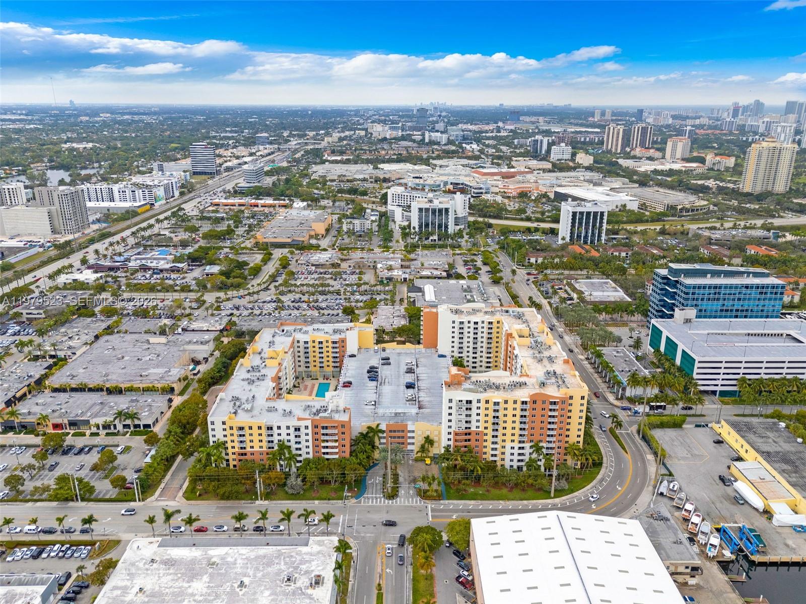 VENTURE AT AVENTURA EAST - Residential