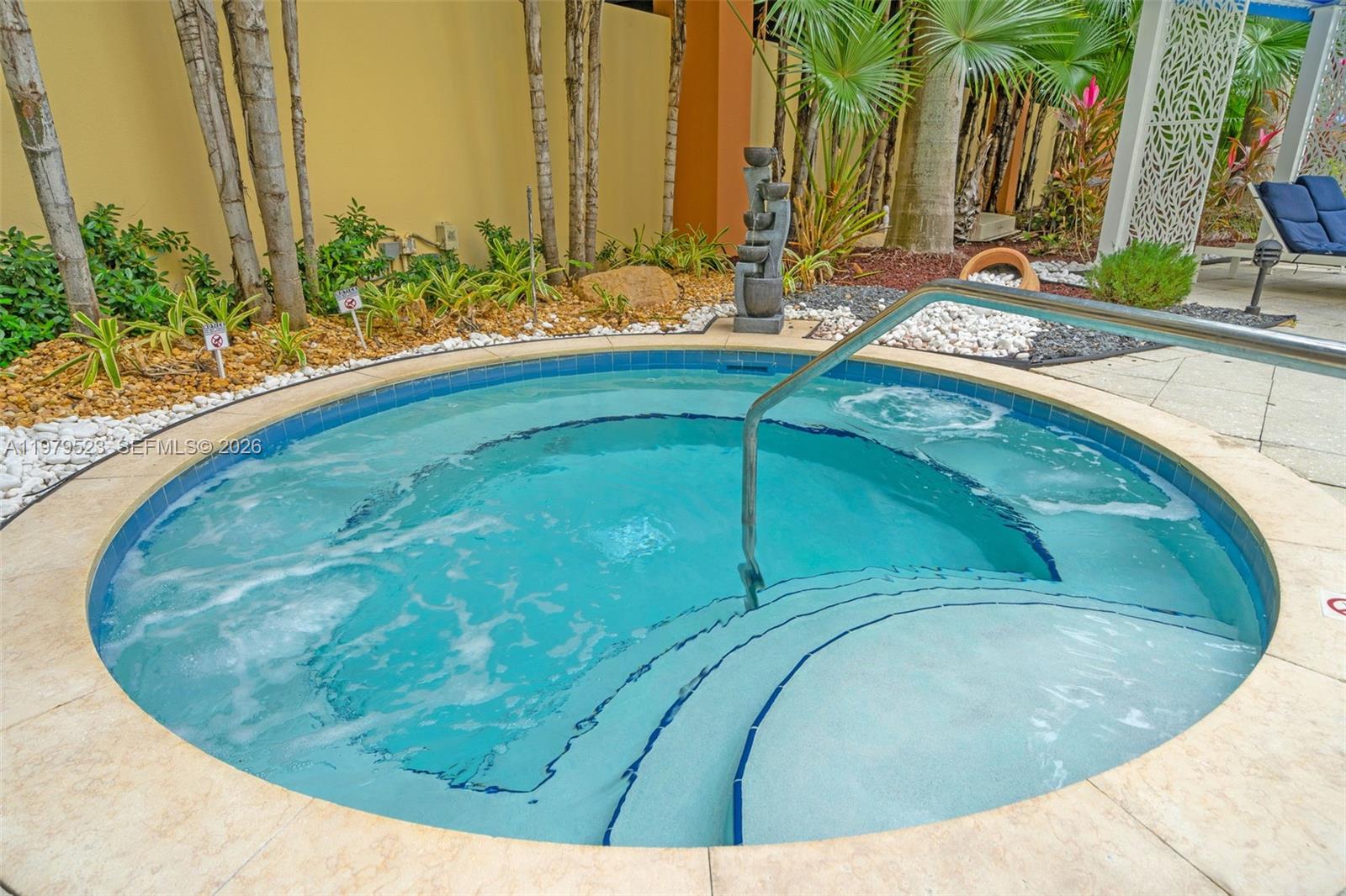 VENTURE AT AVENTURA EAST - Residential