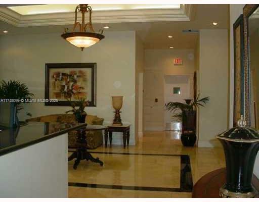 GABLES PARK TOWER - Residential