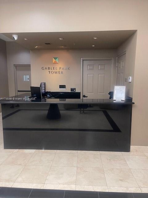 GABLES PARK TOWER - Residential