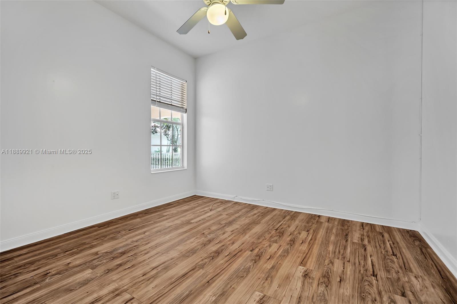 VILLAGEWALK OF WELLINGTON - Residential Lease