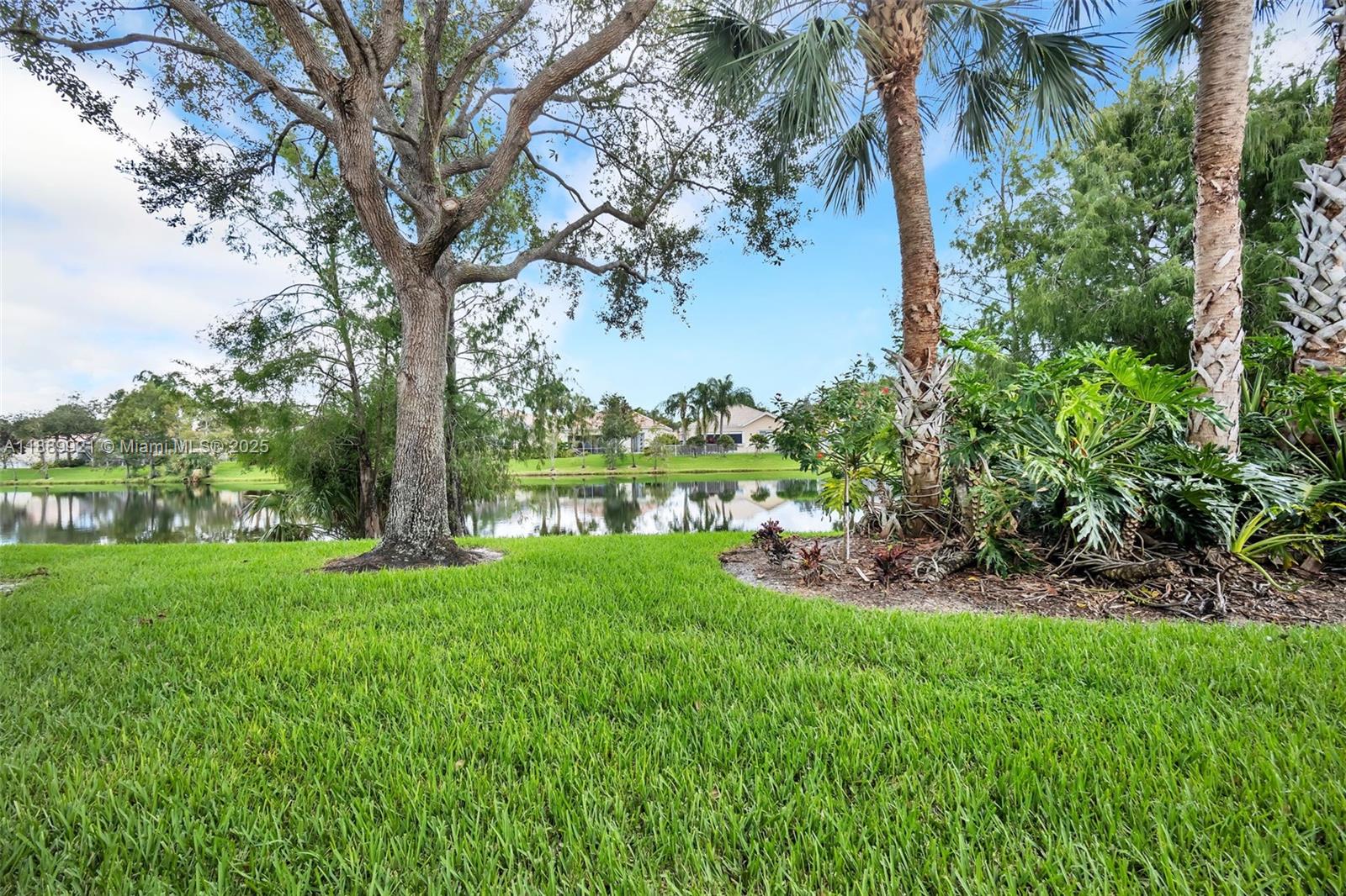 VILLAGEWALK OF WELLINGTON - Residential Lease