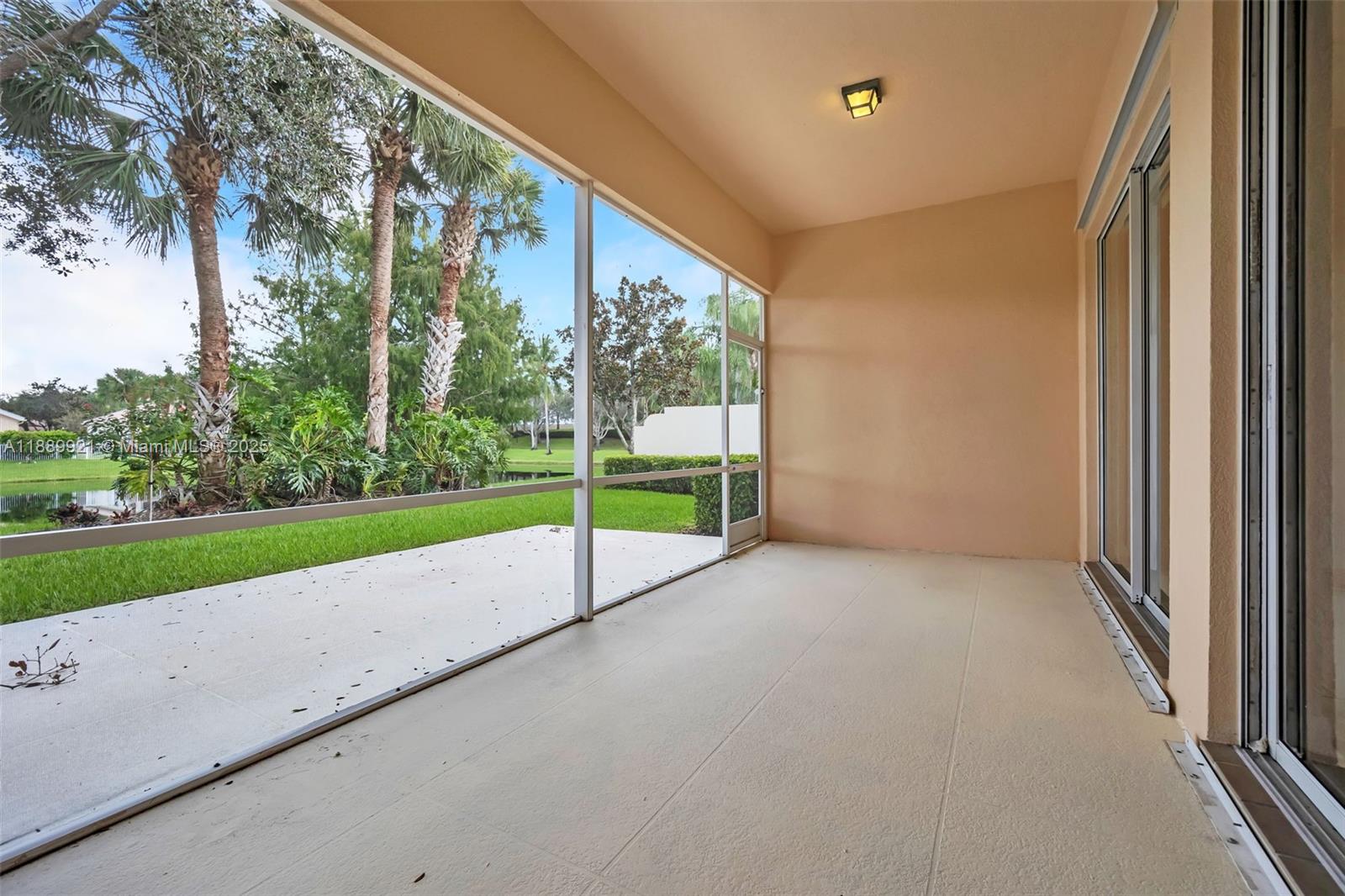 VILLAGEWALK OF WELLINGTON - Residential Lease