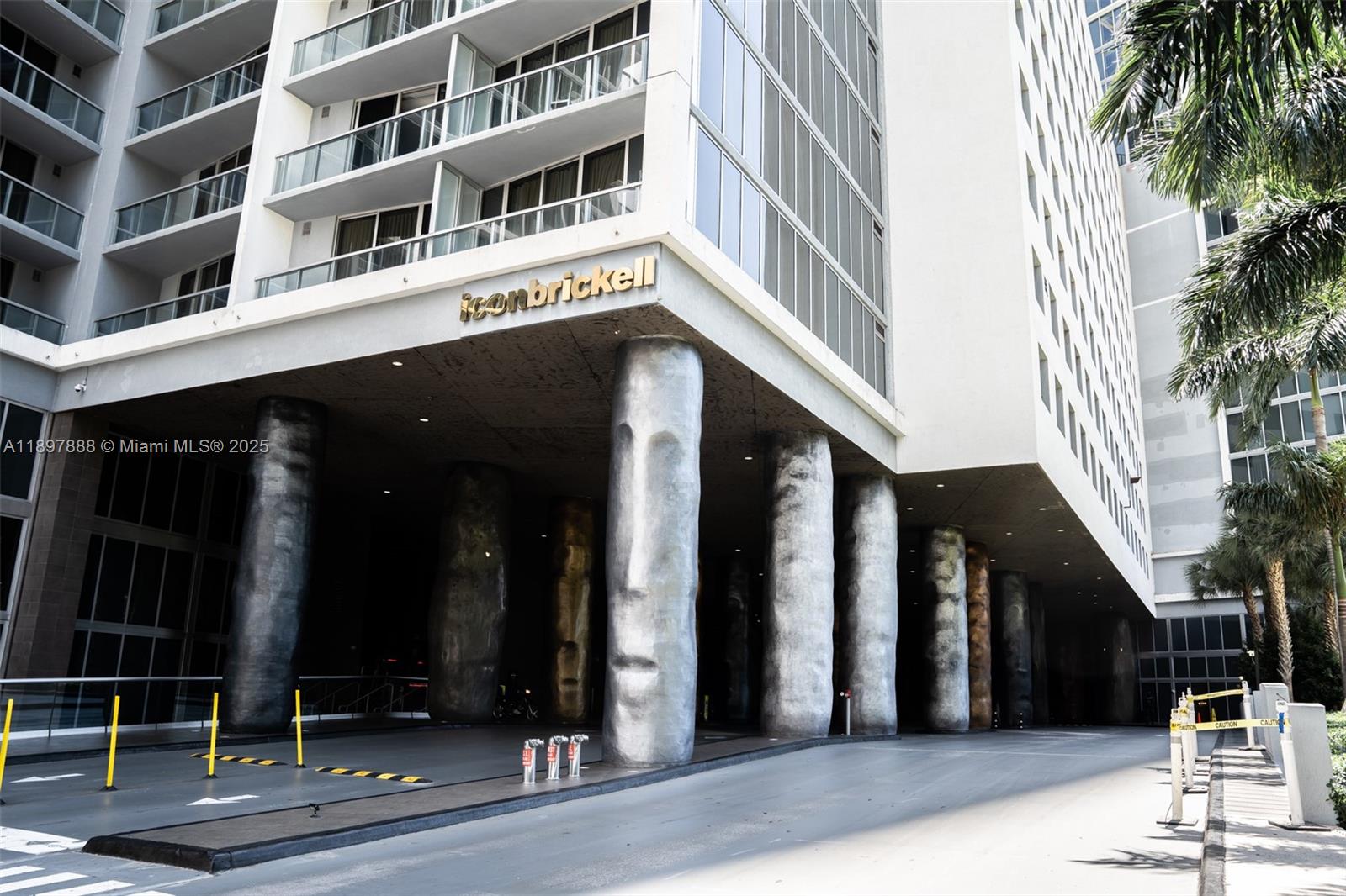 ICON BRICKELL NO TWO - Residential