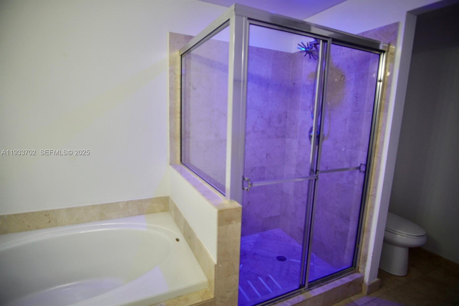 AVENTURA MARINA CONDO NUM - Residential